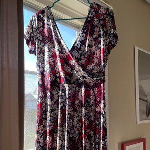 Kaileigh Amandine Knit Dress Size XL - Red Floral